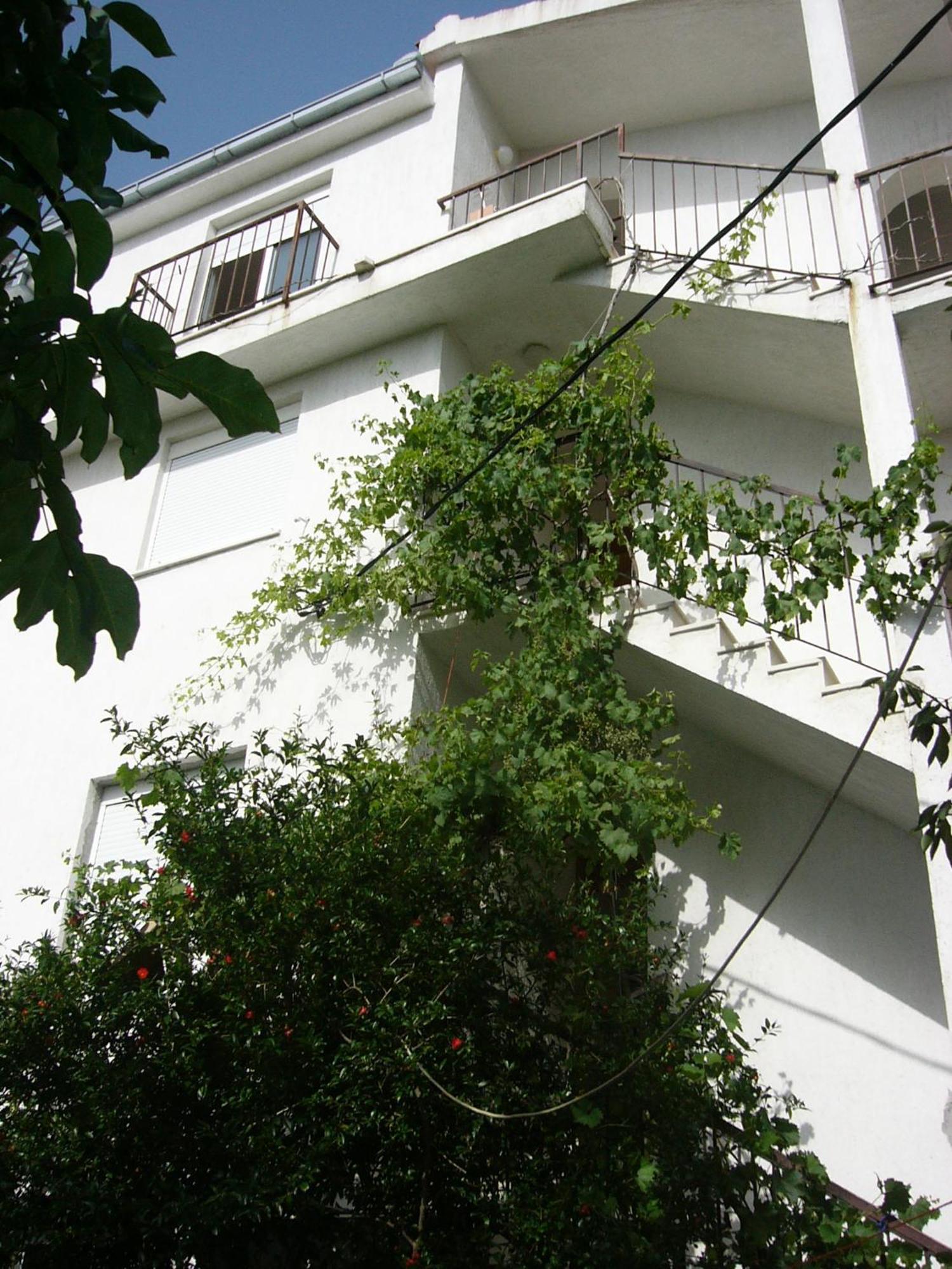 Apartments Prizmic Подстрана Экстерьер фото